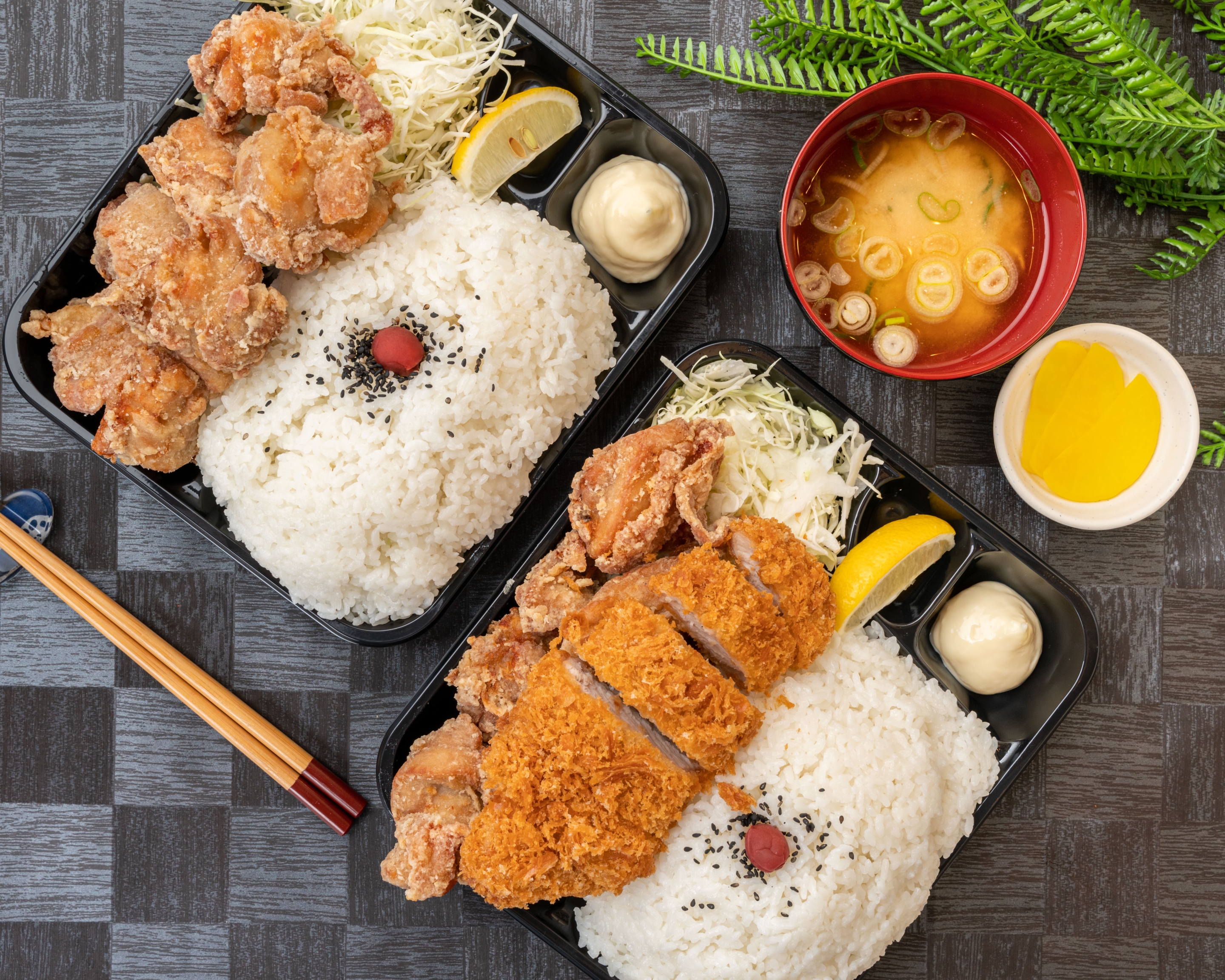 【メガ盛り !!】1キロ弁当工房肉 MAX!!大盛りからあげお弁当