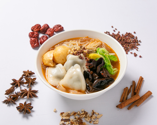 水餃子麻辣湯