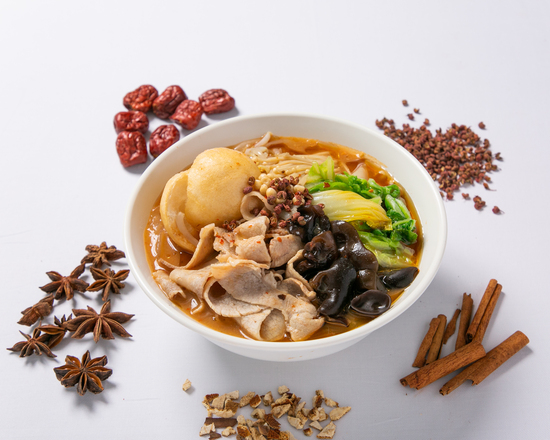 【本格麻辣×自家製春雨】白虎麻辣湯