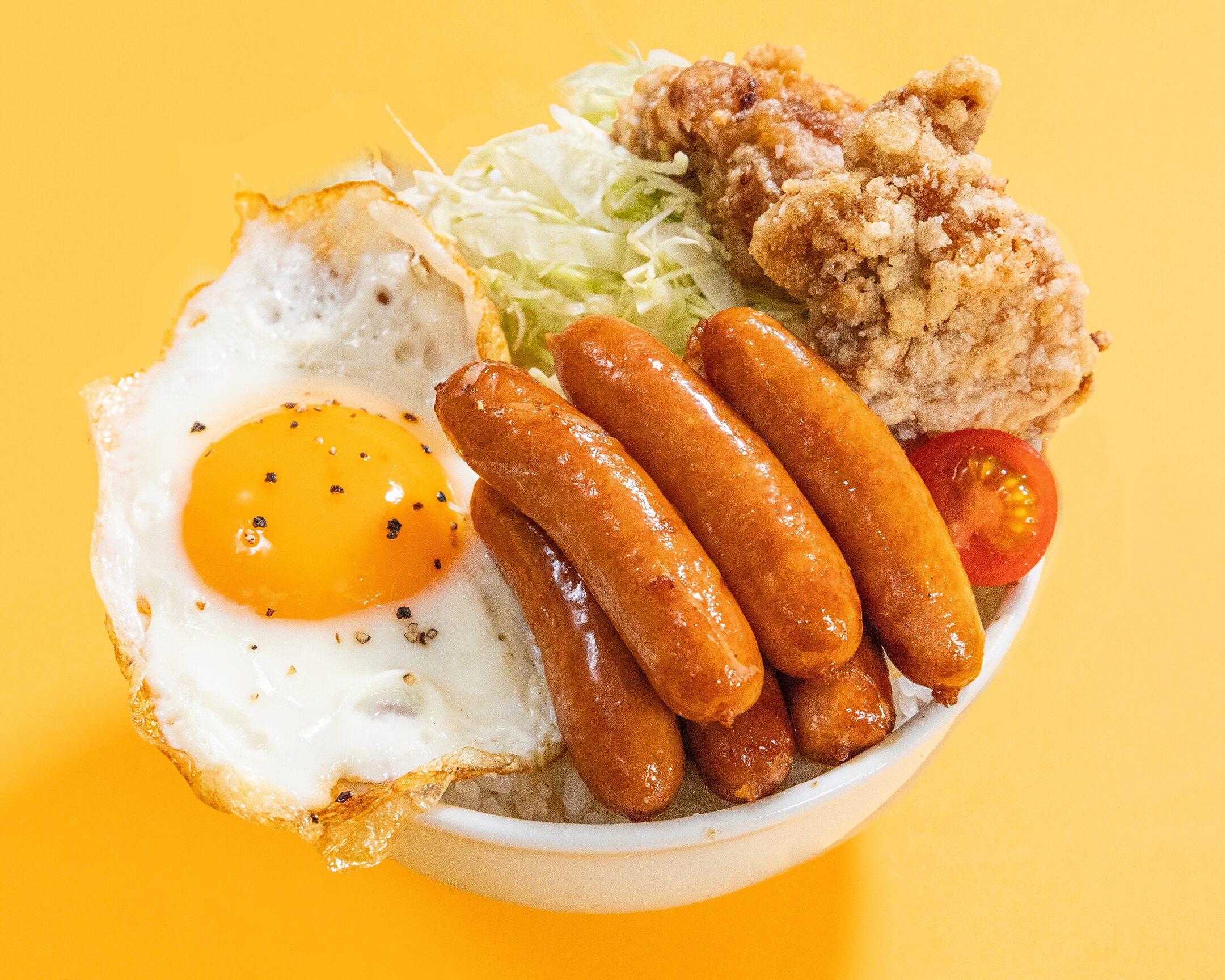 究極のソーセージエッグ丼